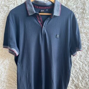 BOSS men's polo shirt in navy blue with a grey collar and maroon trim. Sz xxl